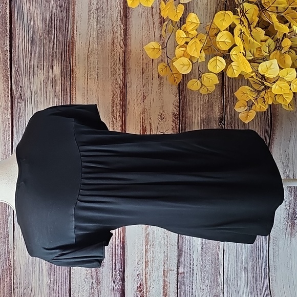 MICHAEL MICHAEL KORS BLACK PLEATED SHORT FLUTTER SLEEVE PULLOVER TOP - Picture 5 of 9